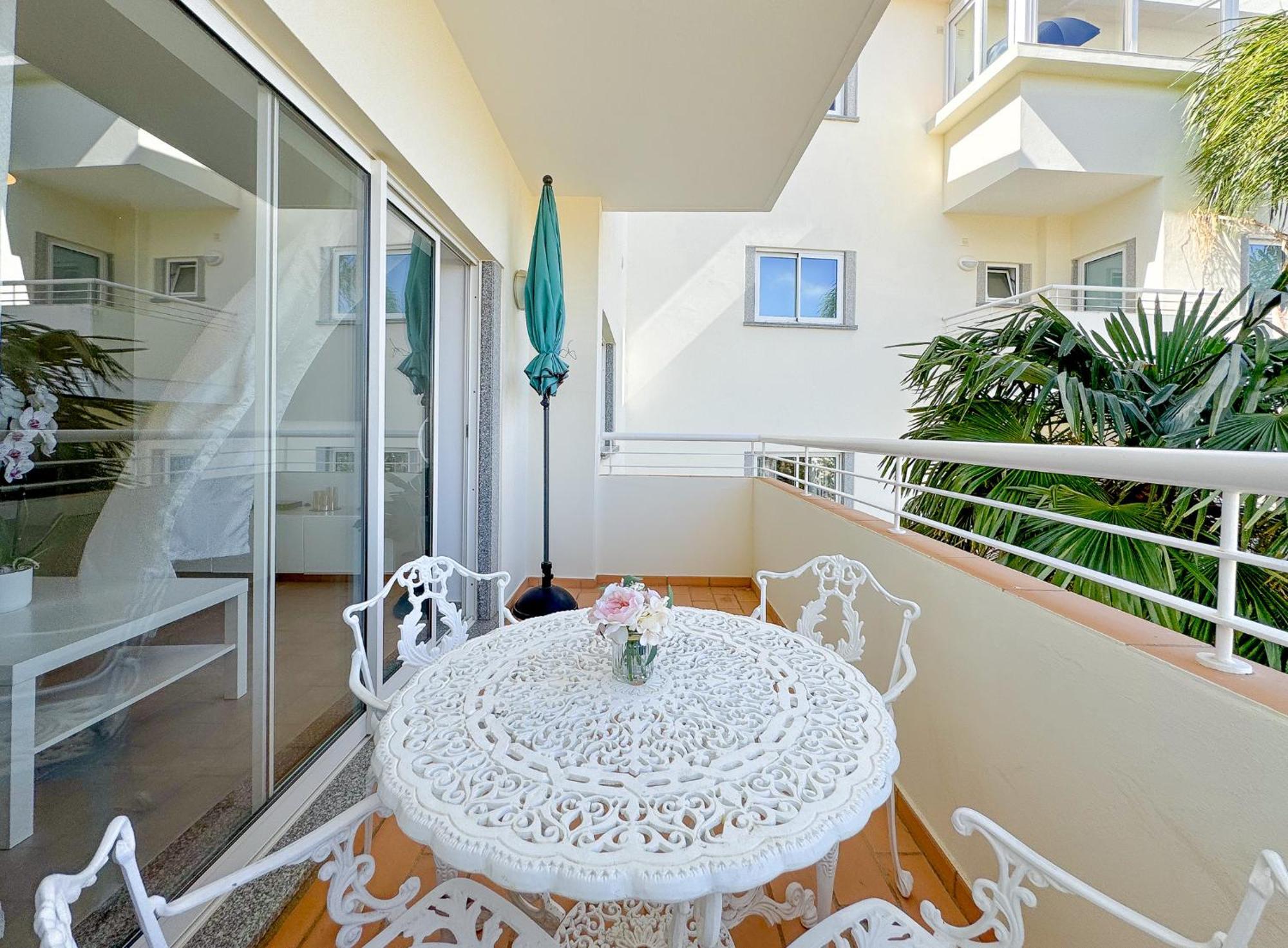 Holiday Beach Apartment Porto De Mos Lagos Dış mekan fotoğraf